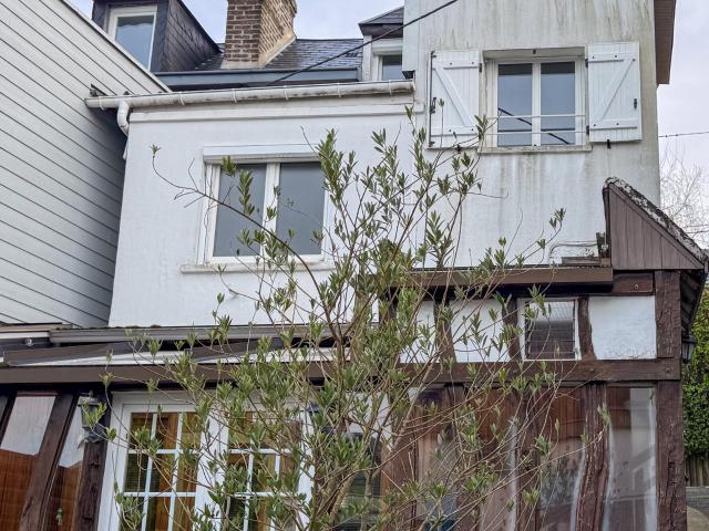 Maison avec jardin au calme Bihorel Village
