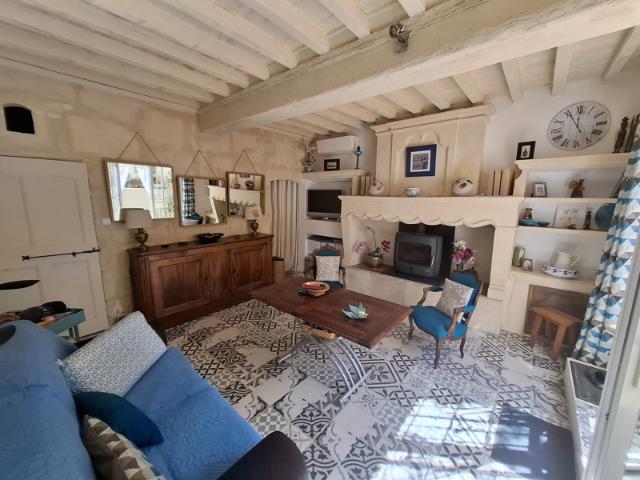 Maison 'bijou' en centre village