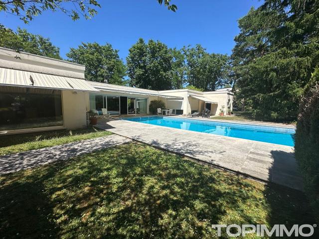 Maison Mulhouse 8 pièce s 336 m2