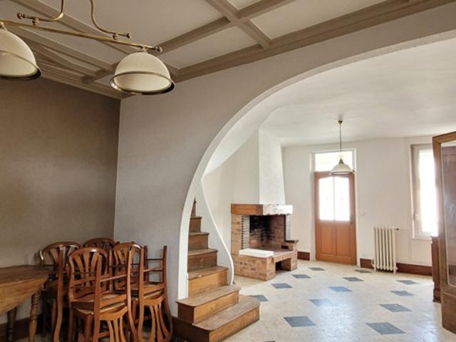 MAISON BRIQUES ABBEVILLE HYPER CENTRE 5 CHAMBRES 135M² HA