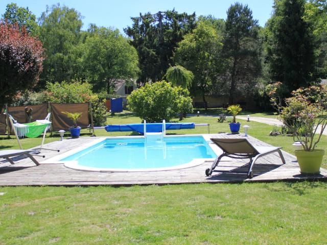 Maison Bullion 8 pièces 253 m2