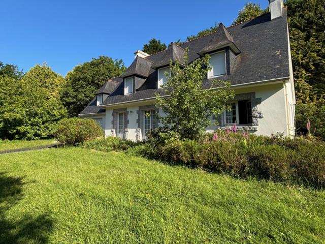 Maison Gouesnach 5 pièce s 155 m2