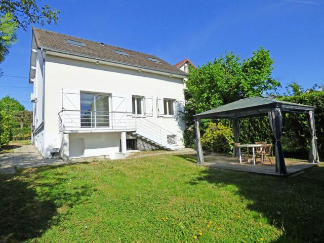 Maison Gagny 5 pièce s 120 m2