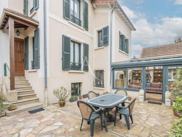 Maison Garches 6 pièces 191 m2
