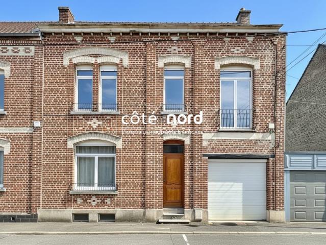 Maison + garage + batiment