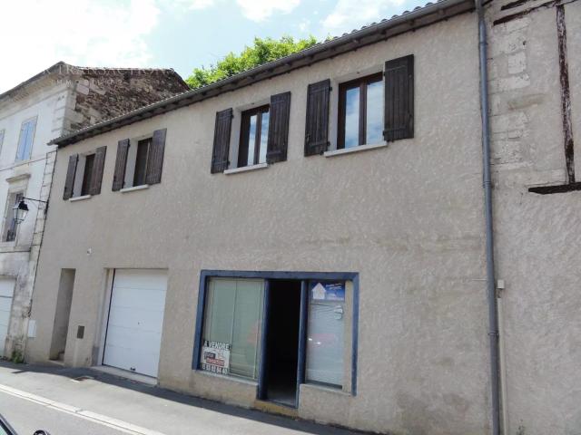 Maison, garage et jardin 72m² Nontron