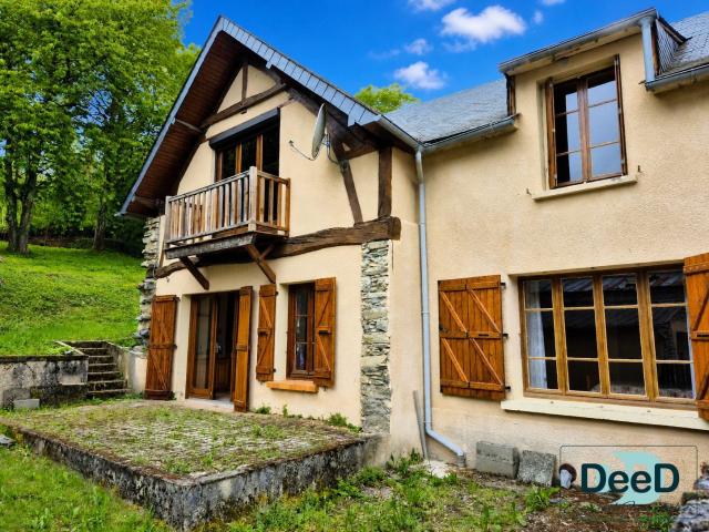 Maison + garage + jardin mitoyenne d'1 côté 127m² Saint Arroman