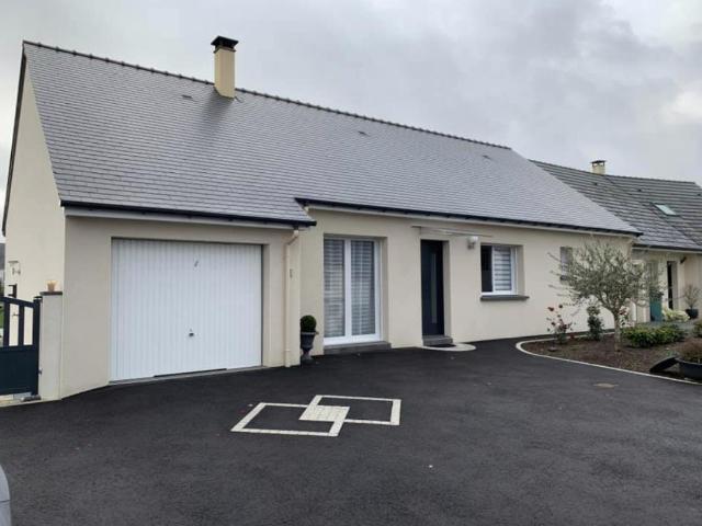 MAISON GARAGE +TERRAIN