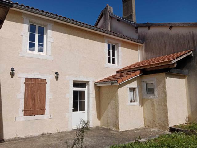 MAISON + GARAGE + 2 GRANGES ARZACQ 64