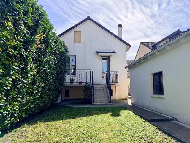 Maison Garges Les Gonesse 4 pièce s 100 m2