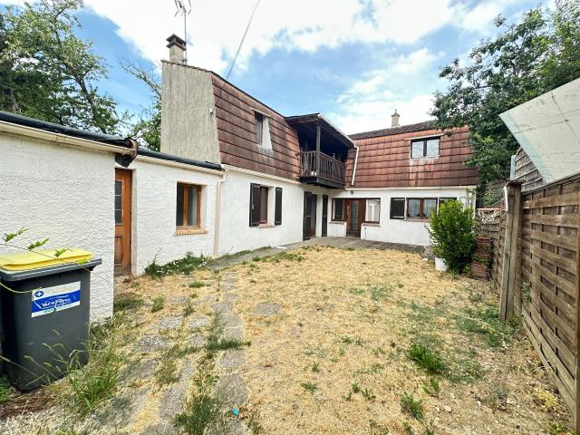 MAISON GARGES LES GONESSE 4 PIECES AVEC DEPENDANCE