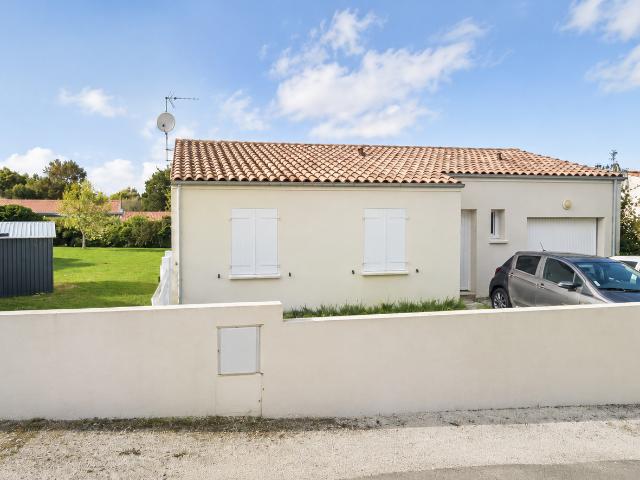 Maison Genouille 4 pièce s 83.11 m2