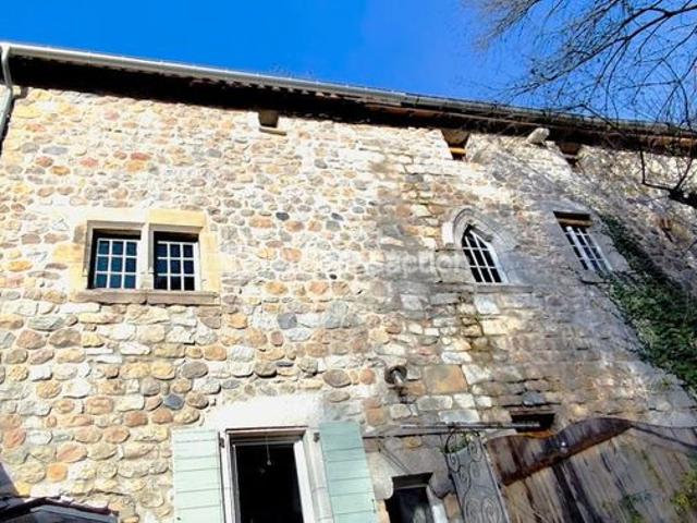 Maison + gite de caractère, terrasse, rénovée, proche baignade