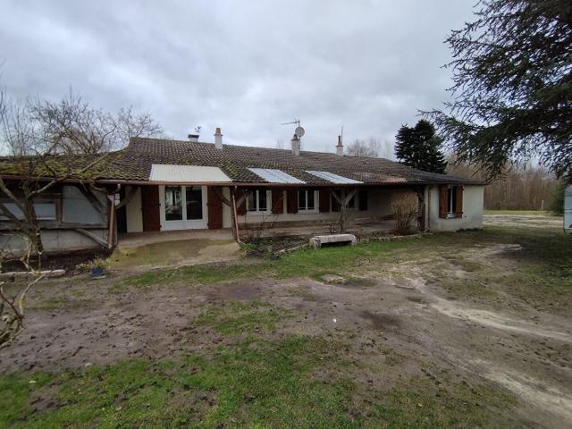 Maison Gièvres 6 pièce s 138 m2
