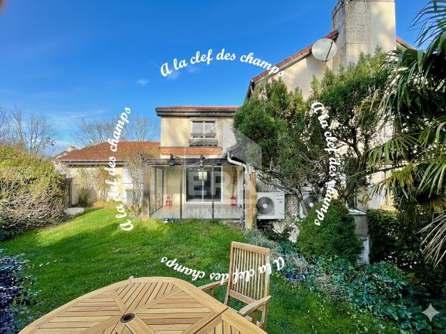 Maison Gif Sur Yvette 7 pièce s 135 m2