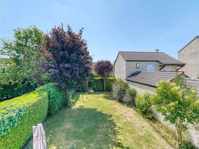 Maison Guyancourt 5 pièce s 112 m2