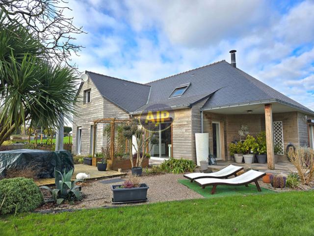 Maison Guémené Penfao 10 pièce s 220 m2, 1742 m² terrain