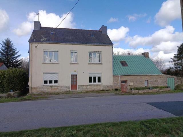 Maison Guiscriff 3 pièce s 100 m2