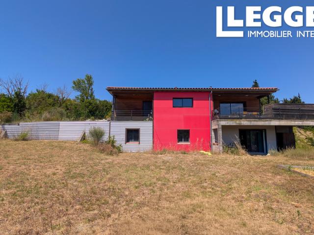 Maison d’architecte aux volumes généreux, vue dégagée et fort potentiel d’aménagement 9km de Castelnaudary