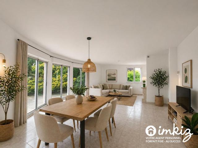 Maison d architecte de 7 pièces avec grand terrain