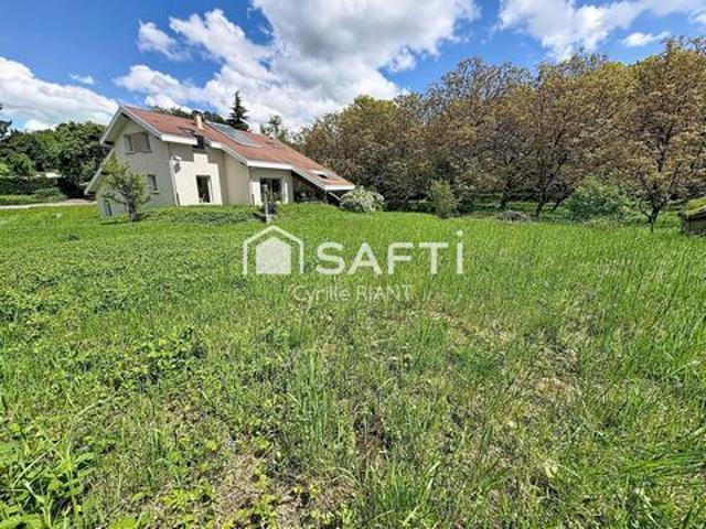 Maison d’architecte – 198 m² habitables – Cadre champêtre recherché Criel
