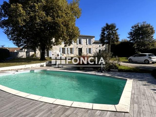 Maison d’Exception à Allas Champagne – 8 pièces, 320 m²