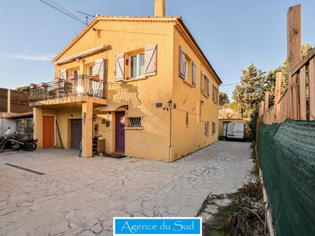 MAISON DOUBLE HABITATION
