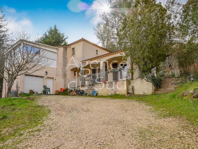 Maison double habitation T5 de 160m²