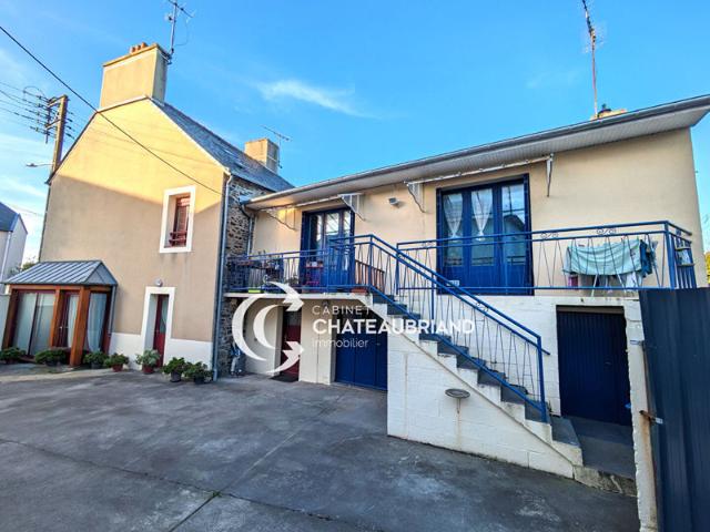 Maison à vendre à Dol de Bretagne ? Centre ville ? 170 m² habitables avec appartement loué, garage et terrain de 840 m²