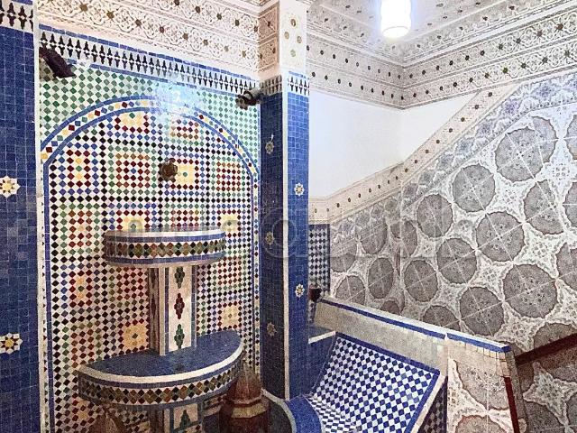 Maison dans la médina de Marrakech kassba surplombant le Palais de la Bahia