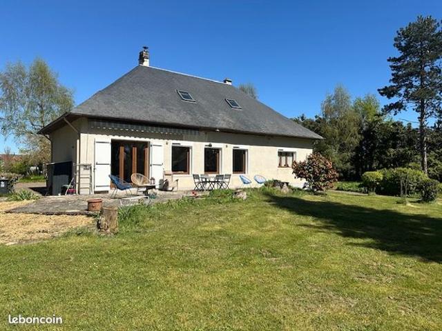 Maison d'architecte 150 m² sur 9910 m²