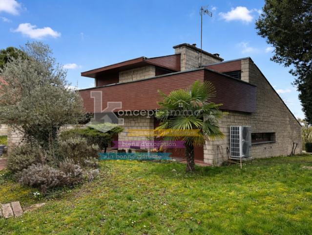 Maison d'architecte 195m² 7 pièces