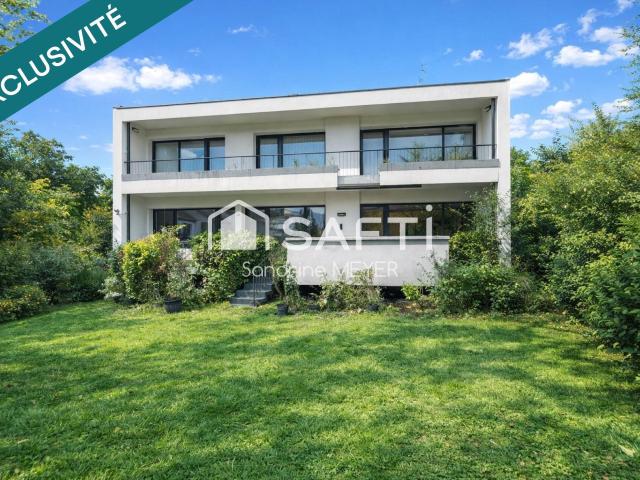 Maison d'architecte 262 m², sous sol 144 m² 262m² Strasbourg