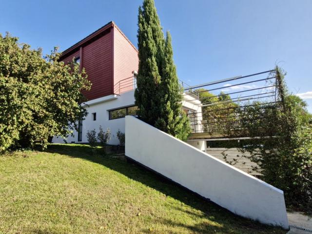 Maison d'architecte 7 pièces 173 m² centre ORTHEZ 173m² Orthez