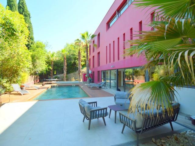 Maison d'Architecte 423M² avec piscine Terrain 843M²
