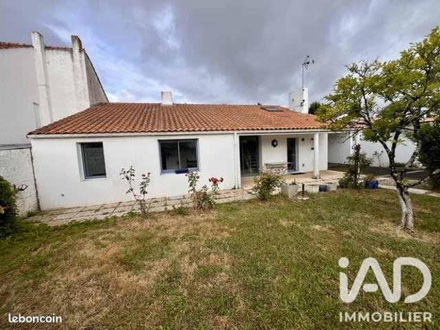 Maison d'architecte 4 pièces 121 m²