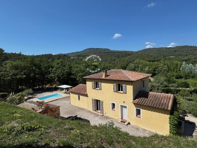 Maison d'architecte 5 pièces