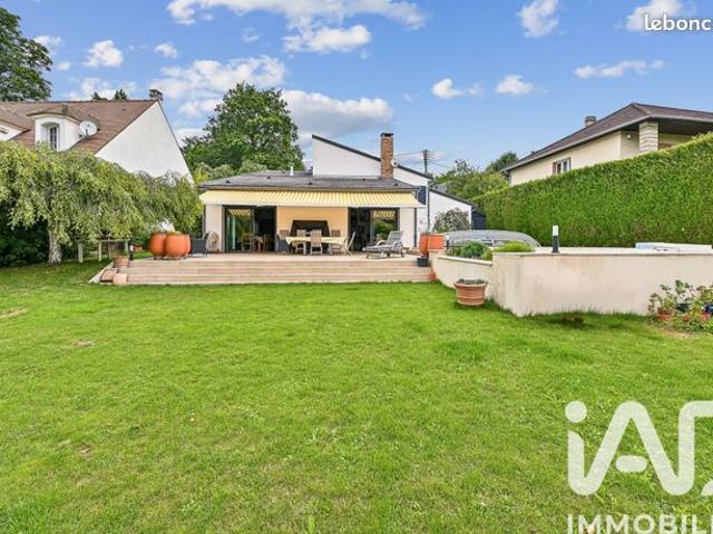 Maison d'architecte 6 pièces 179 m²