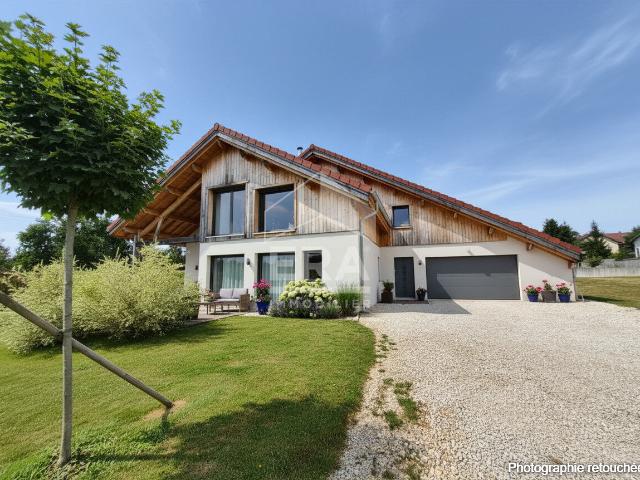 Maison d'architecte à L'Hôpital du Grosbois 185m2
