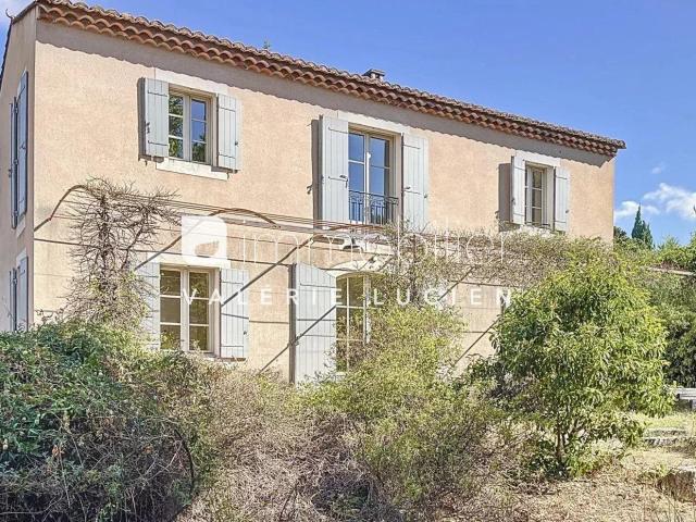 Maison d'architecte à Maussane les Alpilles 140m² Maussane les Alpilles