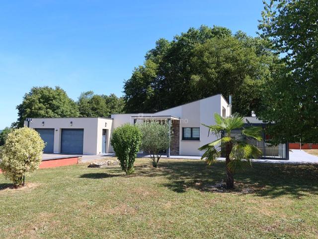 Maison d'architecte Geneuille 6 pièce s 145 m2