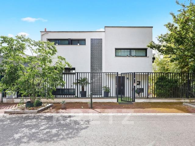 Maison d'architecte d'exception au Plessis Robinson 211m² Le Plessis Robinson