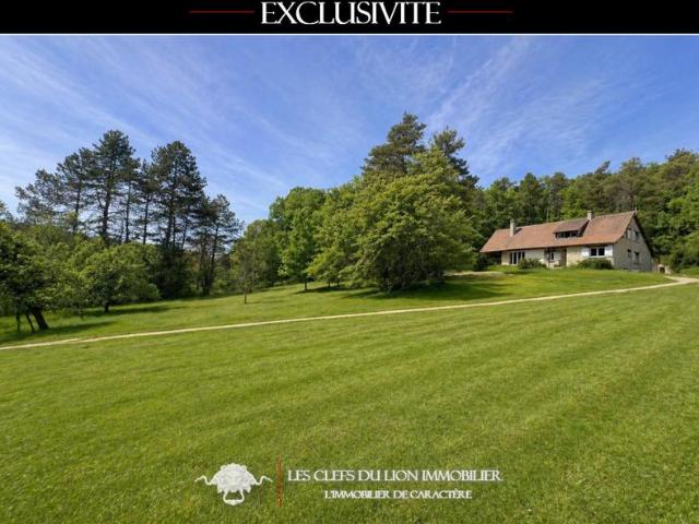 Maison d'architecte en lisiére de forêt