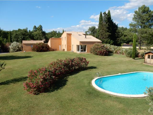 Maison d'architecte et gite indépendant 189m² Uzès