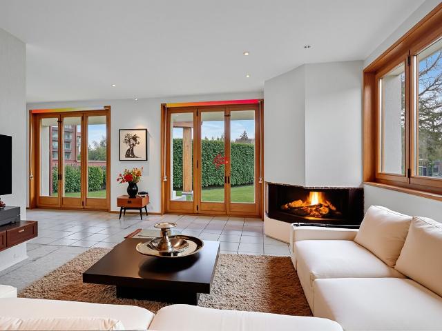 Bel appartement en rez de jardin | dreamo. Ch