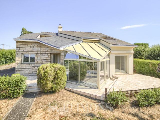 Maison d'architecte sur un beau terrain clos Muzillac quartier