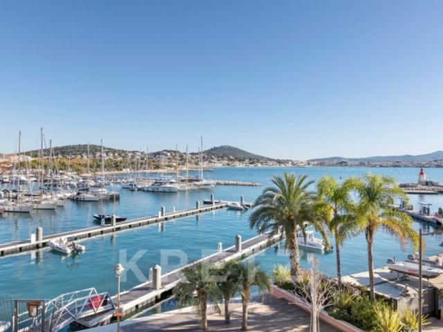 Maison d'exception vue panoramique sur le port de Sanary sur Mer