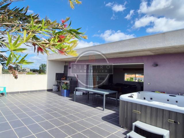 Maison d'exception à vendre au Grau d'Agde à 200 m des plag