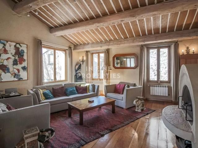MAISON D'EXCEPTION AU COEUR DU VILLAGE DE VALBONNE