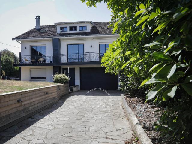 Maison d'exception avec piscine Quartier Ouest de Limoges 225m² Limoges